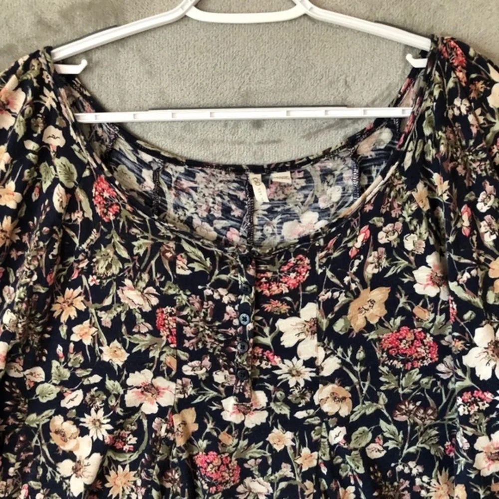 Cato Floral‎ Blouse Size 14/16W Round Neck Casual Everyday